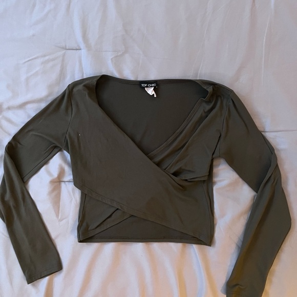 green long sleeve crop top - Picture 1 of 1
